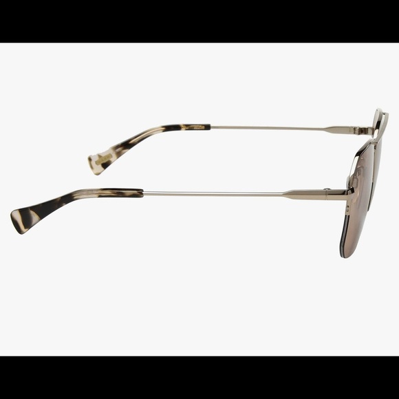 Raen Optics Munroe Gold Jaguar Sunglasses - Picture 4 of 12